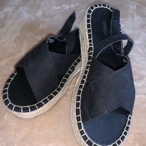 BRAND NEW H&M platform sandals!!